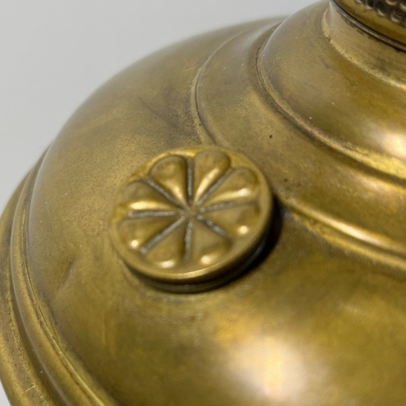 Aladdin Brass Kerosene Lamp 1919-1920 Beautiful!!!  Antique - Picture 5 of 10